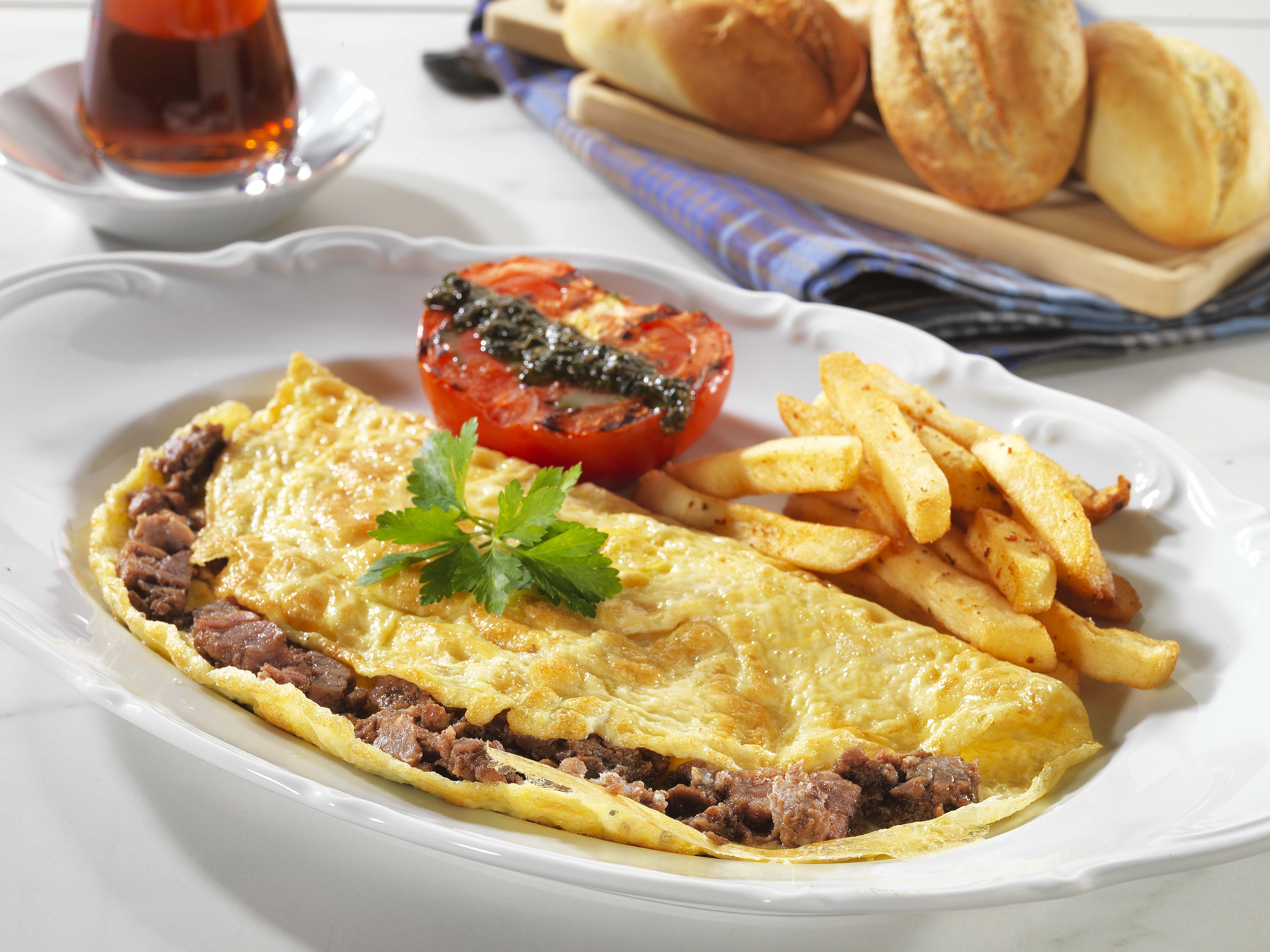 Kavurmalı Omlet